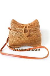 Ladies handbags rattan full handmade leather straps